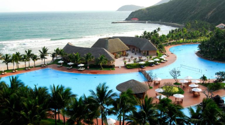 Resort Là Gì? Các Loại Hình Resort Và Đặc Điểm Của Resort Ở Việt Nam