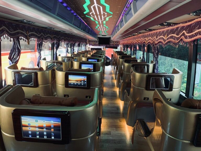 thuê xe limousine 19 chỗ