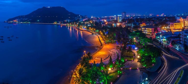 Bãi Trước Vũng Tàu – Kinh Nghiệm Du Lịch Vũng Tàu Chi Tiết & Đầy Đủ