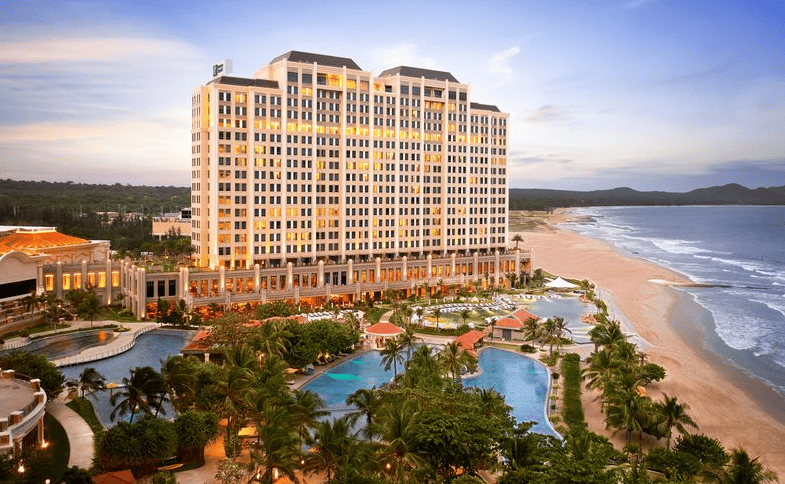 Vì sao Holiday Inn Hồ Tràm được yêu thích