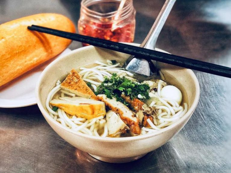 TOP 10 Quán Bánh Canh Chả Cá Mũi Né, Phan Thiết Chuẩn Vị Địa Phương