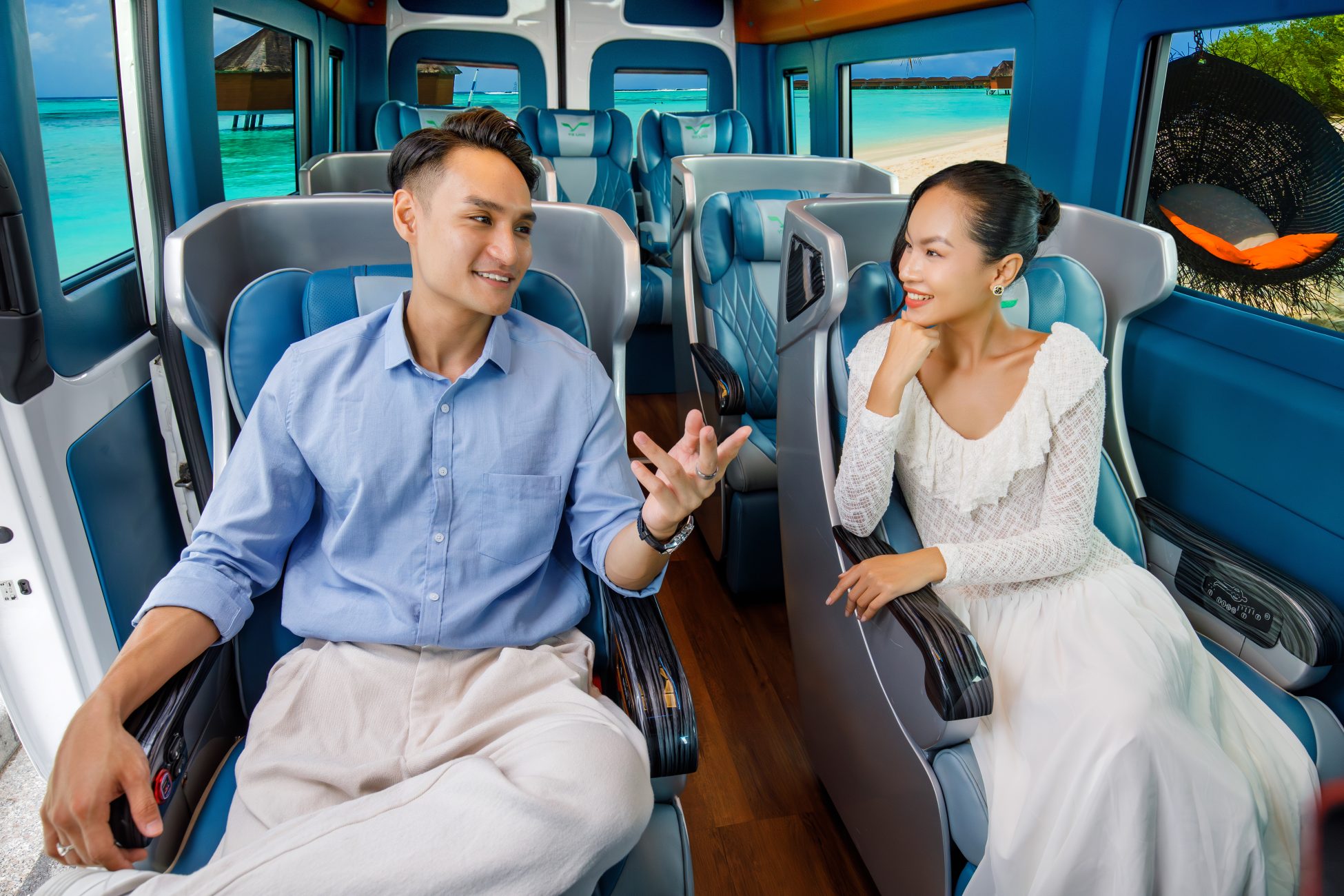Di chuyển bằng xe Vie Limousine
