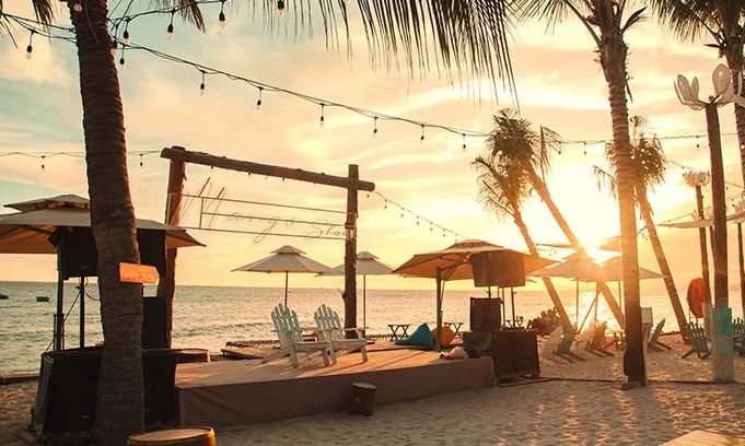 Thời gian mở cửa Hanna Beach