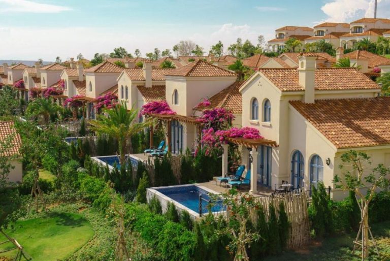 TOP 5 Villa Mũi Né Gần Biển View Đẹp Có Hồ Bơi