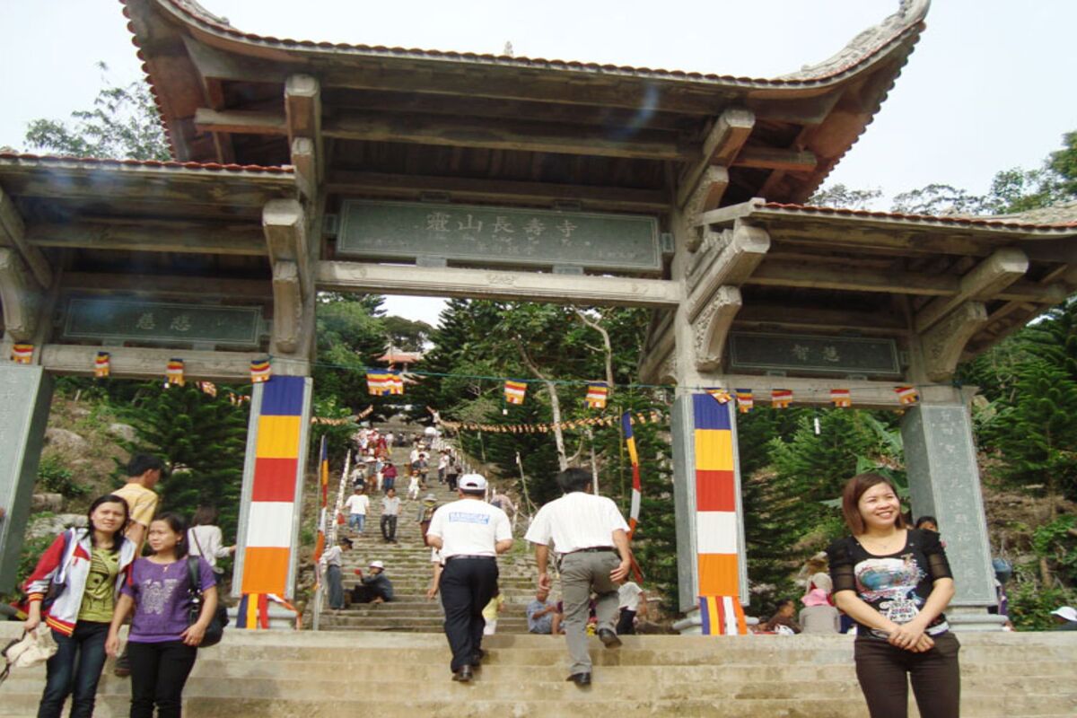 Lễ hội Vía Phật Thích Ca