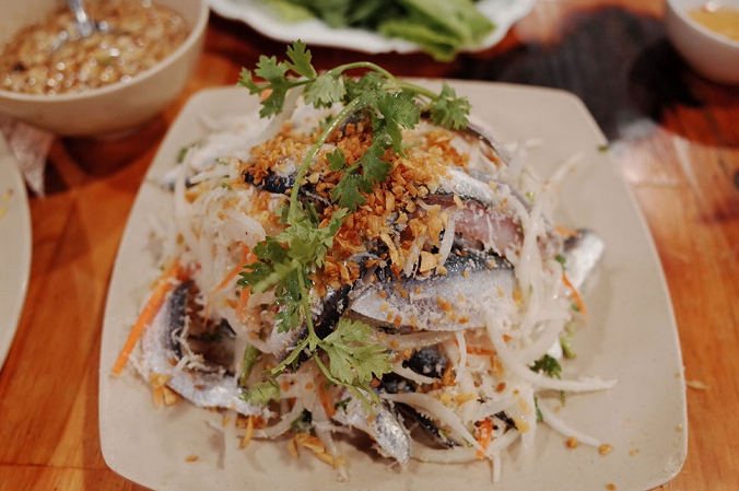 gỏi cá trích Phan Thiết