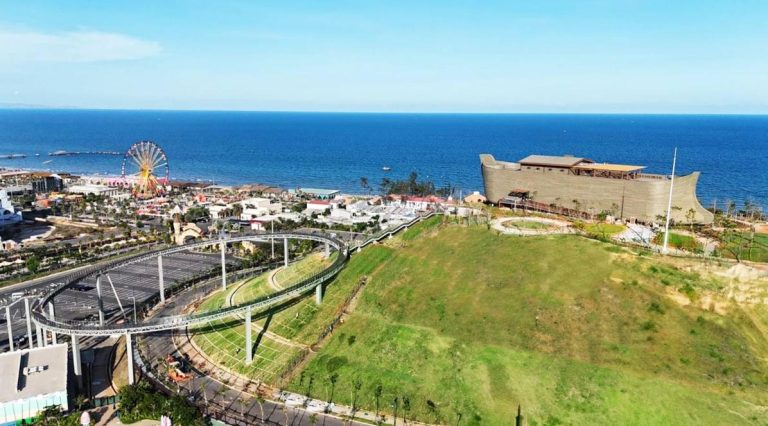Đồi Kỳ Quan Phan Thiết Gây Sốt, Thu Hút Hàng Triệu Khách Du Lịch