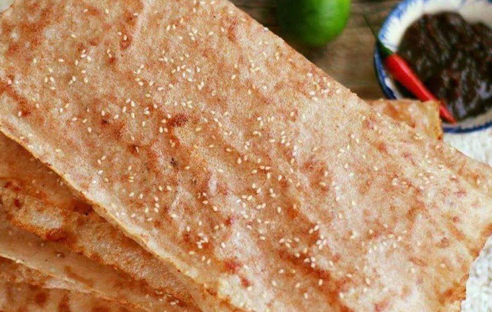 Bánh tráng mắm ruốc