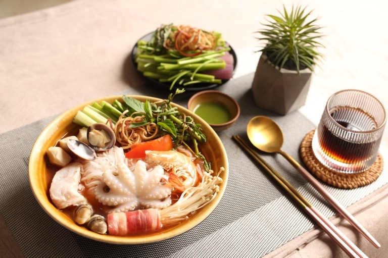 Top 8 quán bún hải sản Vũng Tàu nổi tiếng và đông khách
