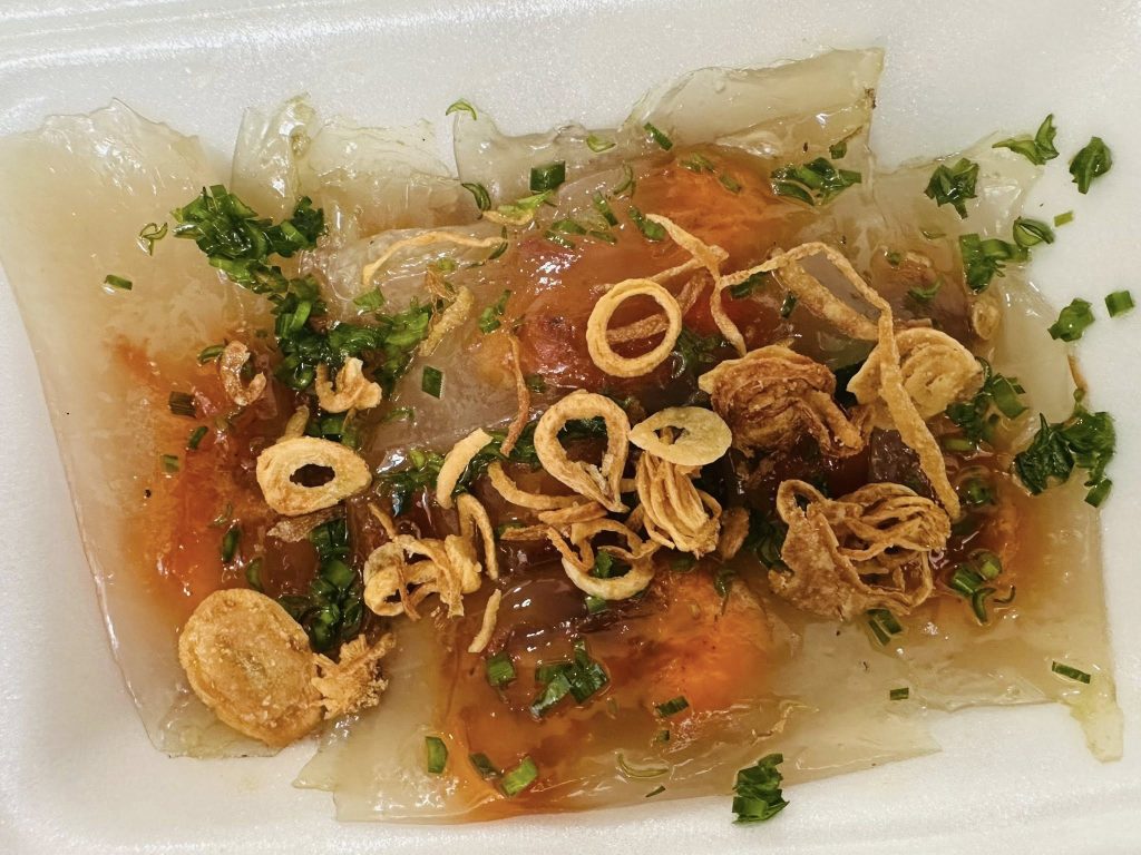 Bánh bột lọc Cô Kim
