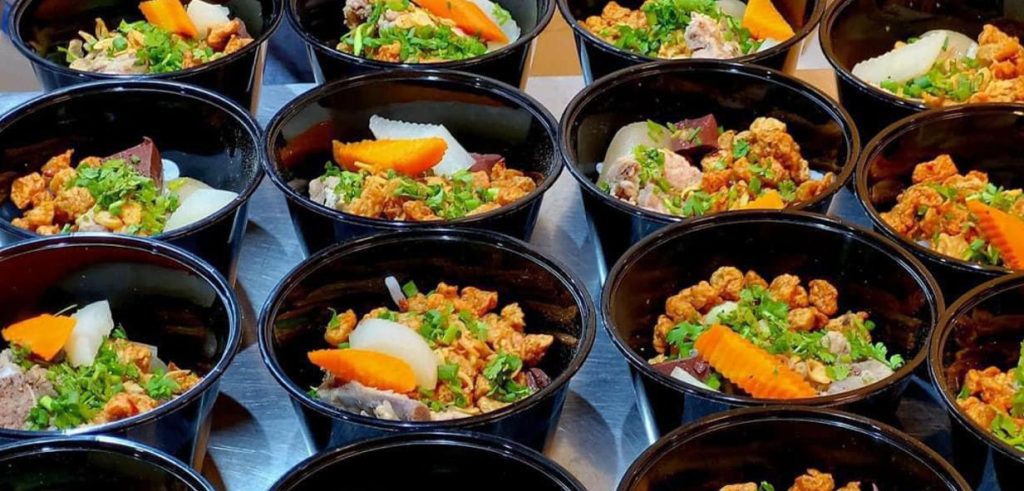 Bánh canh chả cá bi Rùa Vàng