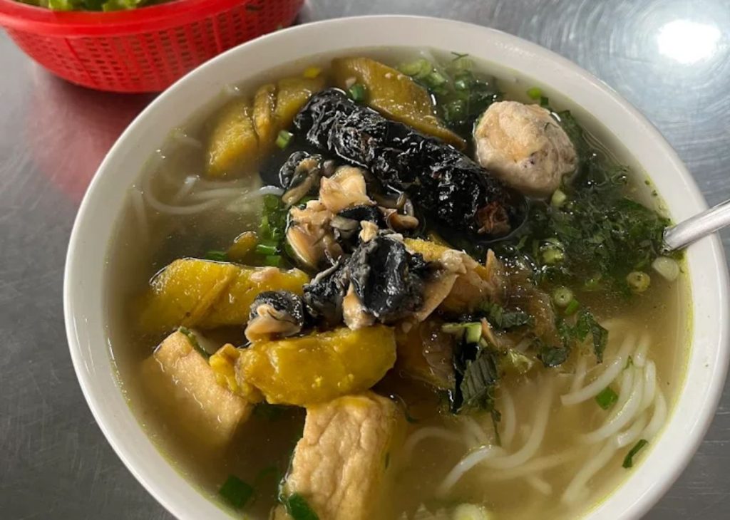 Bún ốc cá cô Hằng