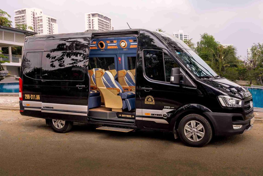 Nên đi xe khách hay Limousine