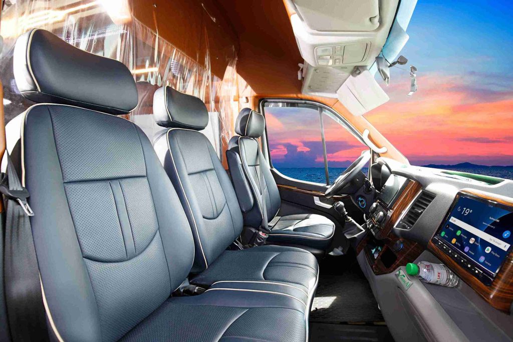 Thuê xe limousine đi Hồ Tràm tại Vie Limo