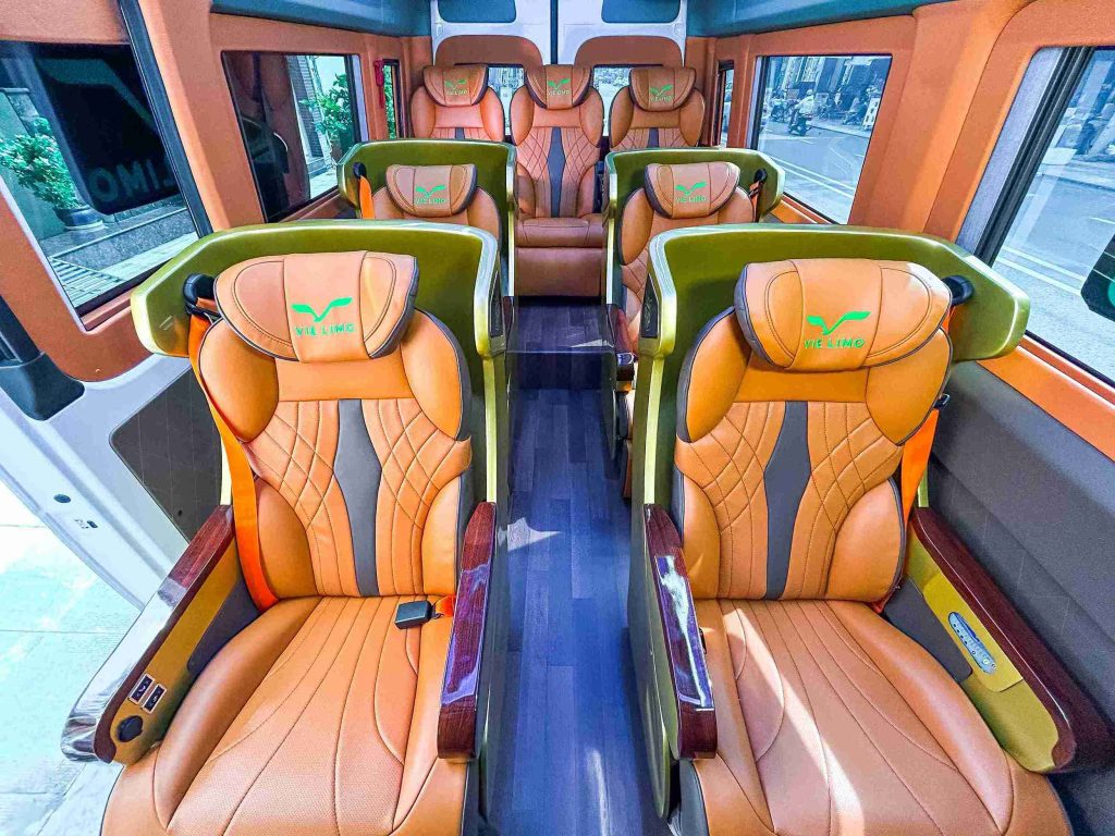 Xe Limousine 9 chỗ