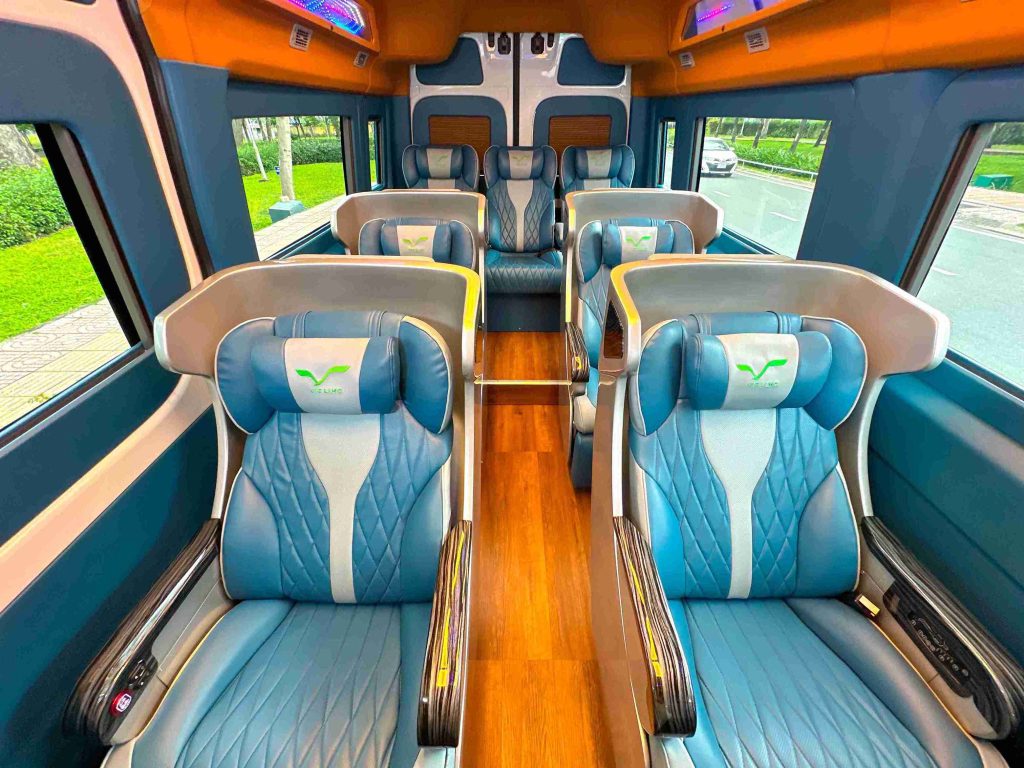 Xe Limousine 9 chỗ