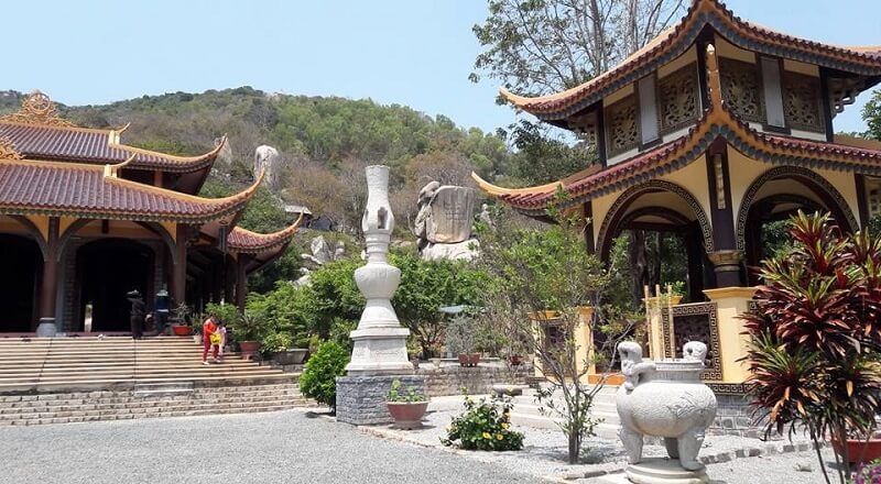 Nên đến chùa khỉ Vũng Tàu khi nào?