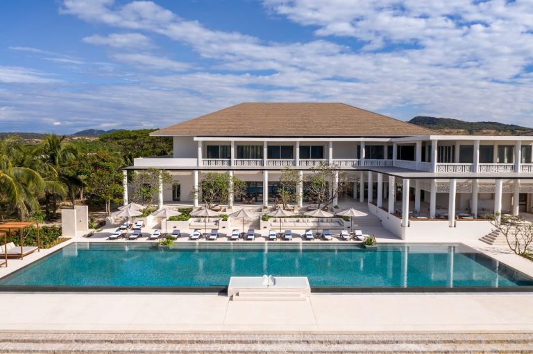 Azerai Kê Gà Bay Resort 5 sao